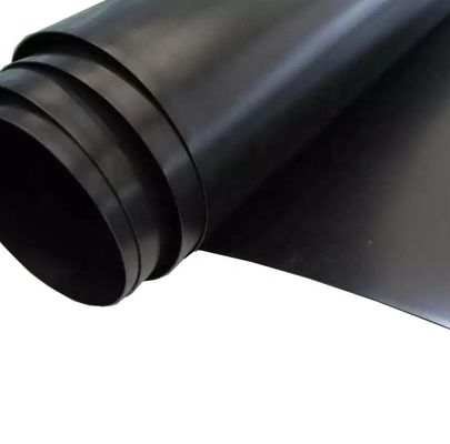 Geomembranas brillantes negras de HDPE de 30 milímetros y 60 milímetros para tanques de agua