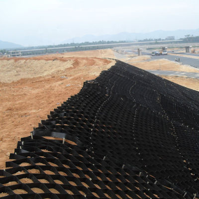 330 mm-1000 mm Distancia de soldadura Geocella HDPE para solución de estabilización de grava de camino