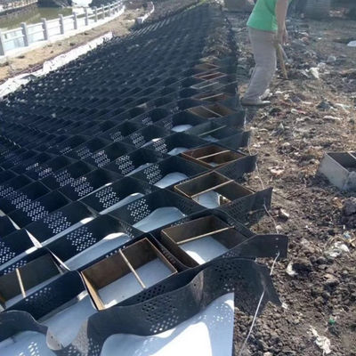 330 mm-1000 mm Distancia de soldadura Geocella HDPE para solución de estabilización de grava de camino