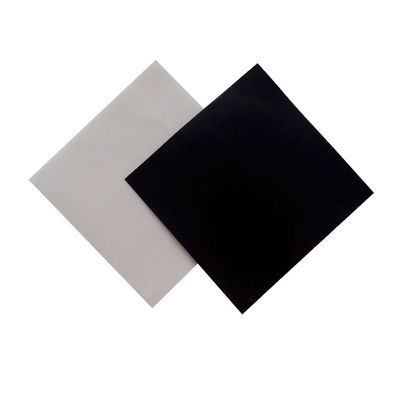 Hoja de geomembrana de HDPE doble lisa para revestimientos de impermeabilización de estanques Ancho 1m-8m