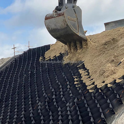 Instalación en el sitio Servicio postventa Red de grava geocelular caliente para la construcción de presas