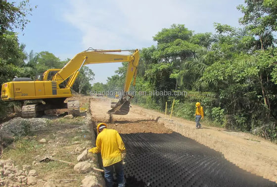 Geocell HDPE para estabilización de grava y refuerzo de paredes de contención