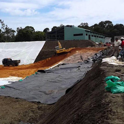 Muestra proporcionada Geomembrana de HDPE para el embalse del lago, el revestimiento de la presa, la piscina, la granja pesquera y el estanque