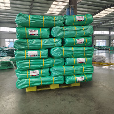 Hoja de lonas de PE verde de 12 x 6 metros de peso ligero para protección impermeable de trabajo pesado