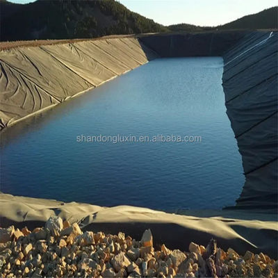 Material impermeable HDPE Geomembrana de piscifactoría Negro Azul Verde Color para comedor
