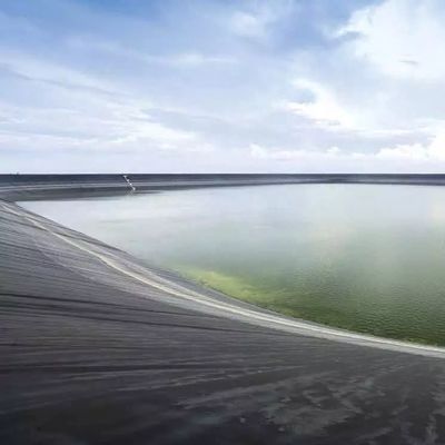 500 micrones Revestimiento de presas Precios Geomembrana HDPE impermeable para piscifactoría Revestimiento de estanques