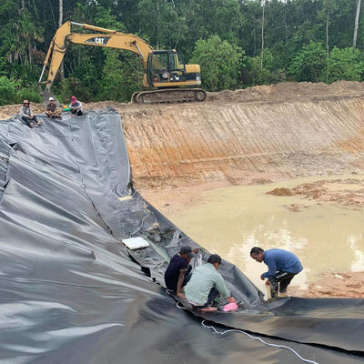 Geomembrana de HDPE como revestimiento de estanques agrícolas con longitud de 50-100 m/rollo Personalizable