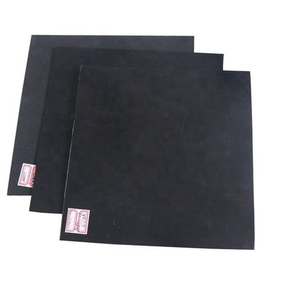 0.940 g/cm3 Densidad Liner de geomembrana de HDPE para acuicultura estanque de 2 mm de espesor