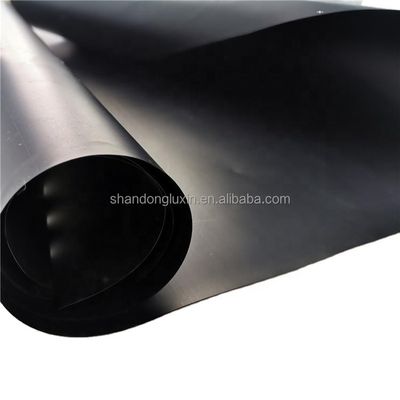 Revestimiento de estanque de plástico flexible Revestimiento de presa Geomembrana de HDPE de 0,5 mm para piscifactoría al aire libre