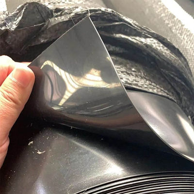 ASTM GRI-GM13 Estándar Negro Blanco Azul Verde HDPE para estanques de peces para impermeabilización