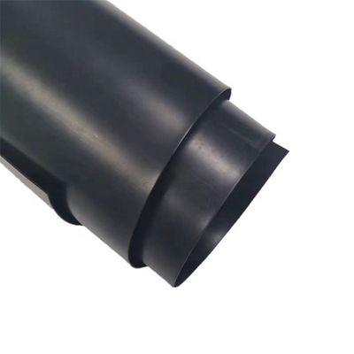 0.5 mm de membrana impermeable para estanques con superficie lisa / texturizada y densidad de 0,940 g / cm3