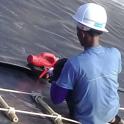 Geomembrana de HDPE impermeable para el tanque de lago y el revestimiento de estanques artificiales personalizables