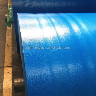 Alta dureza de superficie Tarpaulin PE para camión Color personalizado y bloque de plástico