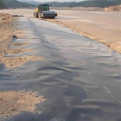 Geomembrana negra para vertederos planta de tratamiento de aguas residuales estanque de pescado Hillside Direct