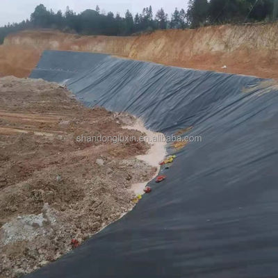 Geomembranas de 1 mm de grosor para estanques de peces resistentes a las perforaciones