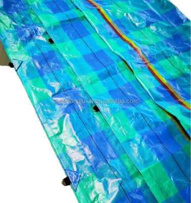 Hoja de tejido plástico de protección UV para agricultura/cobertura industrial en tamaño estándar