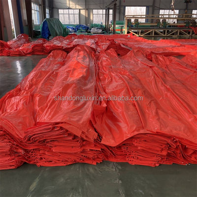 Tela PE Rojo Bloques a prueba de agua y polvo Luz solar Otros tejidos 3x4m 4x5m 4x6m