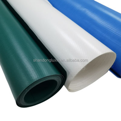 Cuenta de hilos de PVC resistente al sol 500D*200D para cubrir artículos agrícolas