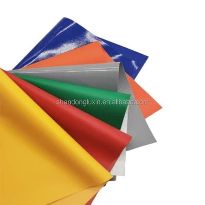Cuenta de hilos de PVC resistente al sol 500D*200D para cubrir artículos agrícolas