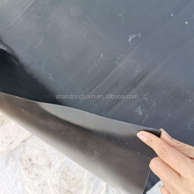 1Geomembrana de HDPE de 2,5 mm para diseño industrial de estanques doble textura lisa/doble