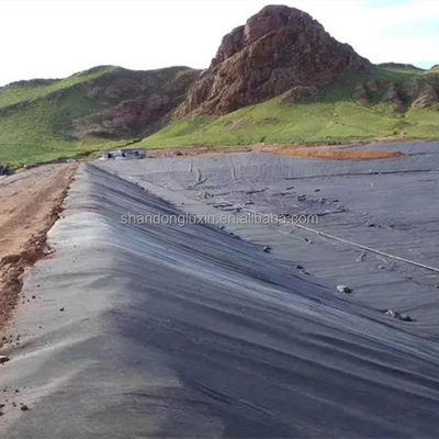1.5mm HDPE Geomembrane Liner de vertedero con estilo de diseño industrial y color blanco