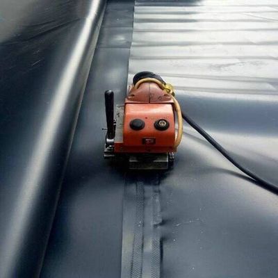 Geomembrana de HDPE de 1 mm para revestimiento impermeable de estanques de peces y prevención de fugas en el techo