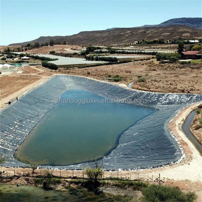 1m-8m de ancho Liner de geomembrana HDPE para el proyecto de solución de estanques de piscifactorías
