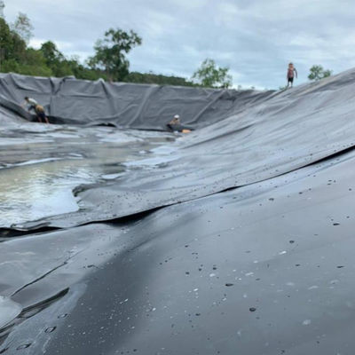 Geomembrana de HDPE impermeable para estanques de peces, resistente al revestimiento de estanques, para la superficie de las piscinas