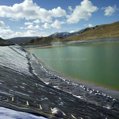 1 mm Geomembrana Hdpe Membrana impermeable para longitud 50m-100m Capacidad de solución de proyectos