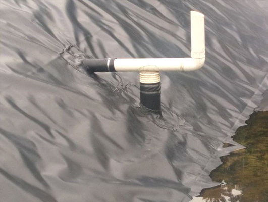 Geomembranas lisas de 2 mm perfectas para estanques de oxidación tanques sépticos y digestores de biogás