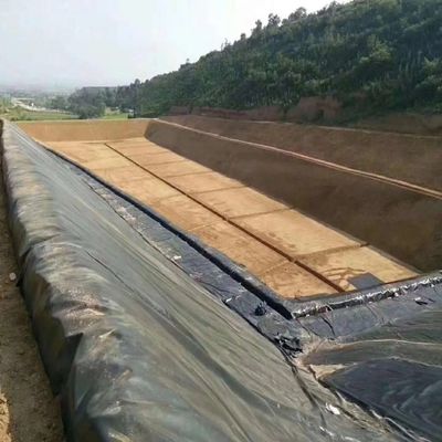 1.5mm Geomembrana de HDPE negra lisa para entornos exteriores
