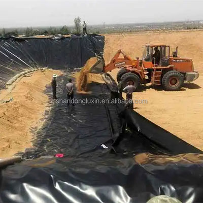 50m-100m de longitud Geomembrana de recubrimiento de presa de HDPE blanco para acuicultura y piscifactoría 1 mm de grosor
