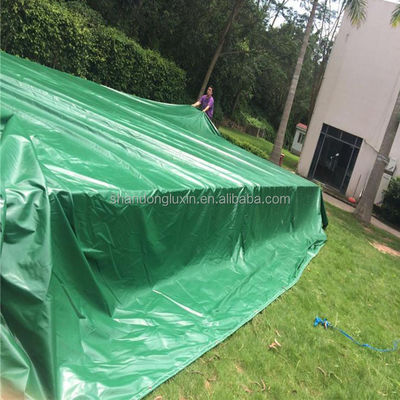 Hojas acabadas de lonas recubiertas de PVC impermeables perfectas para cubrir camiones y camiones