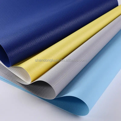 Capa de camión impermeable de lona revestida exterior de alta resistencia para carpa de techo y barco