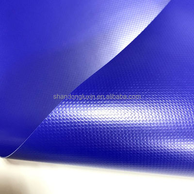Capa de lonas de PVC de alta resistencia al desgarro para el transporte de carga de camiones a prueba de agua