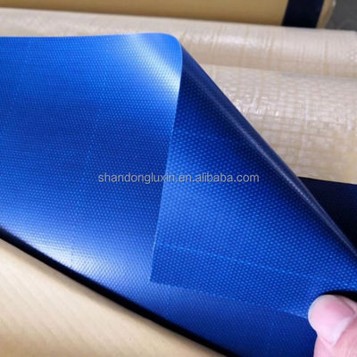 Capa de lonas de PVC de alta resistencia al desgarro para el transporte de carga de camiones a prueba de agua
